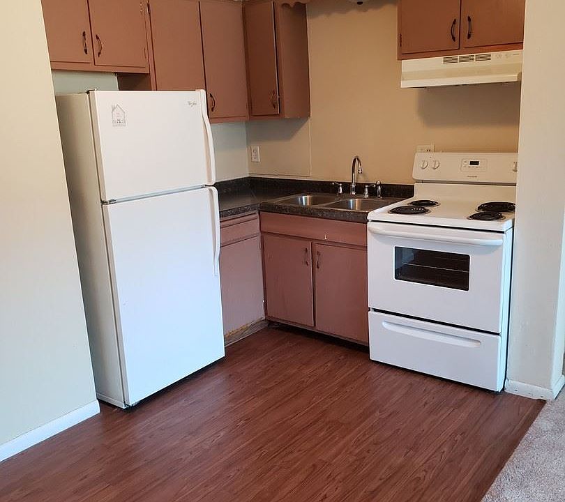 1st image of 801 21st Ave N #3123407