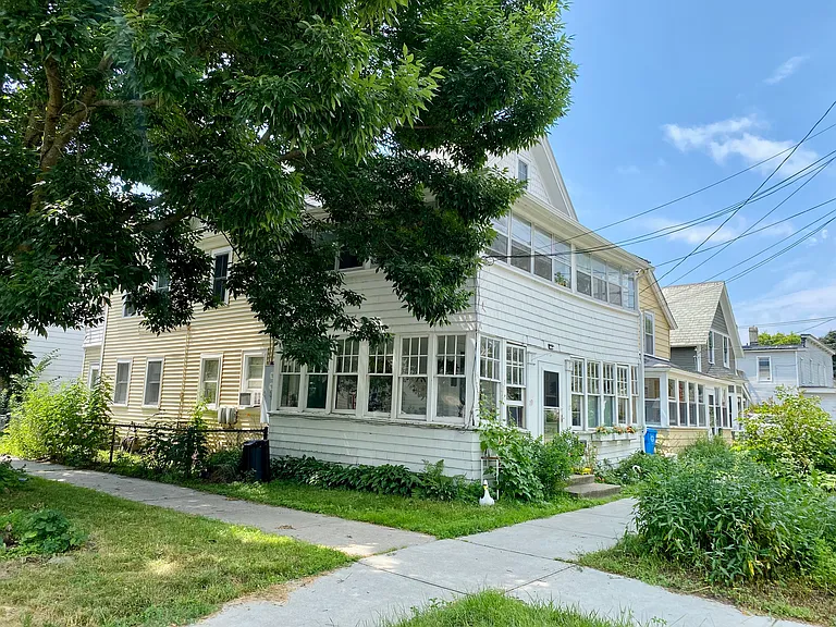17 Ward St — Photo 4