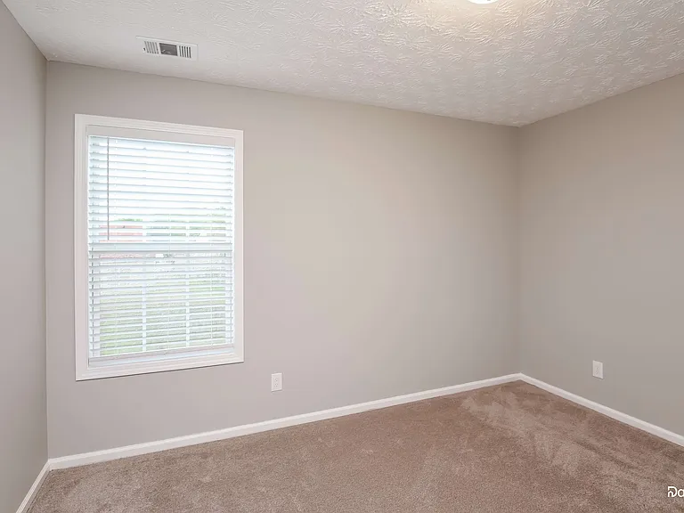 2454 Canary Ct — Photo 14