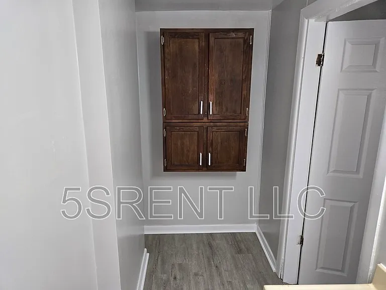 236 S Mary Ellen St #A — Photo 13