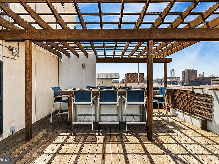 315 New St #517 — Photo 41