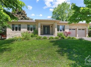 159 Roger Rd, Ottawa, ON K1H5C7