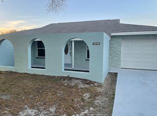 9048 Hickory Cir, Tampa, FL 33615