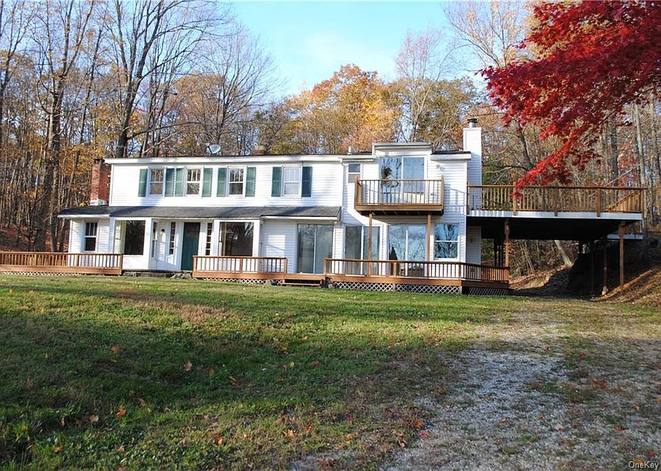 135 S Quaker Hill Rd, Pawling, NY 12564 MLS H6210853 Zillow