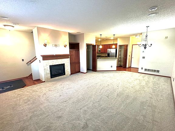4th image of 11023 Oak Grove Cir Unit D