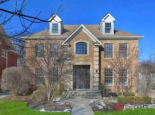 279 W Claremont St, Elmhurst, IL 60126