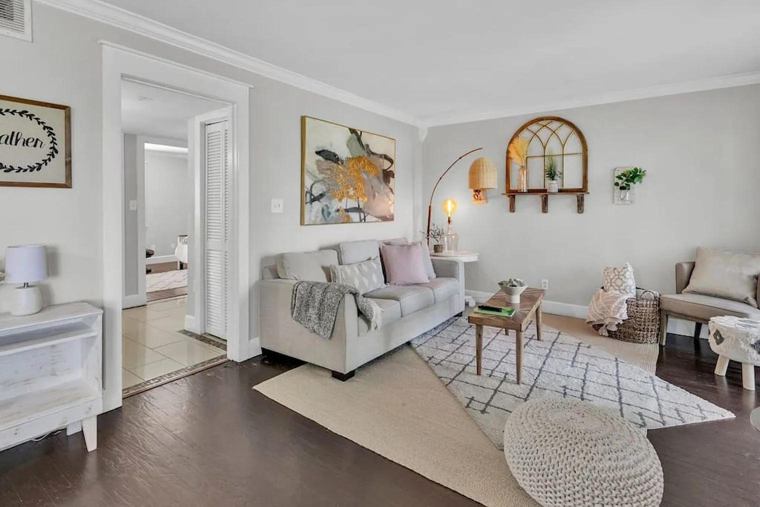 2 bed, 1.0 bath, 7319 sqft, $1,717 — Photo 1