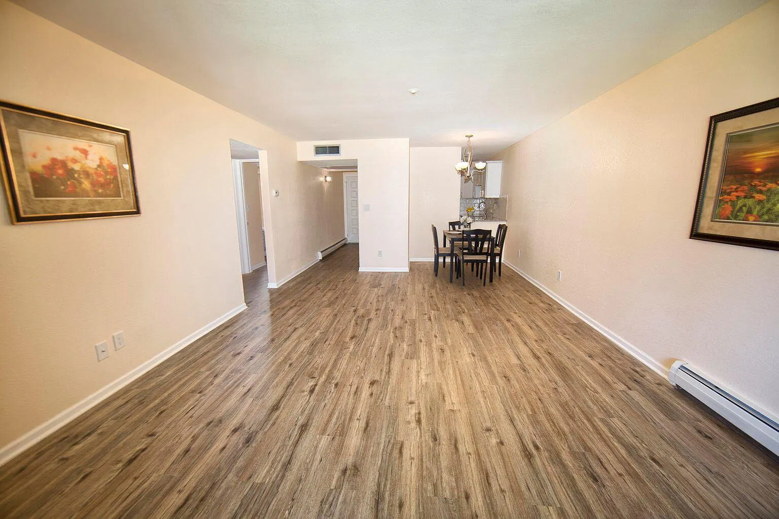 2 bed, 1.5 bath, 962 sqft, $1,475 — Photo 4