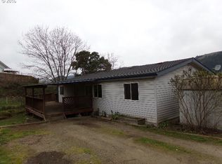 320 Conrad St, Myrtle Creek, OR 97457
