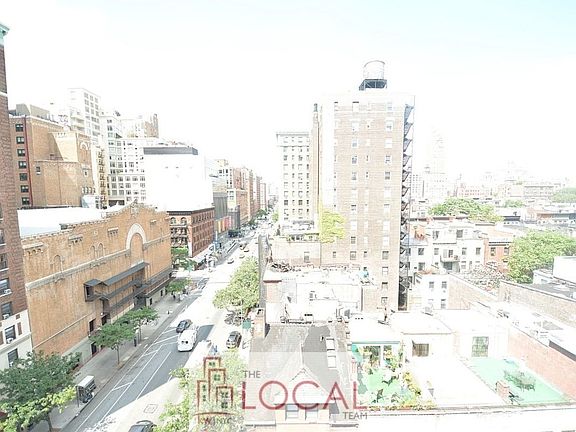 2nd image of 287 Amsterdam Ave #906