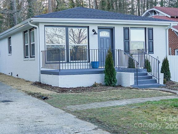 2nd image of 1747 Clairmont Dr
