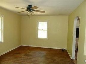 3rd image of 171 Cornell Ave