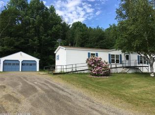 141 Lincolnville Ave, Searsmont, ME 04973