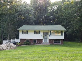 37 Regina Rd, Airmont, NY 10952