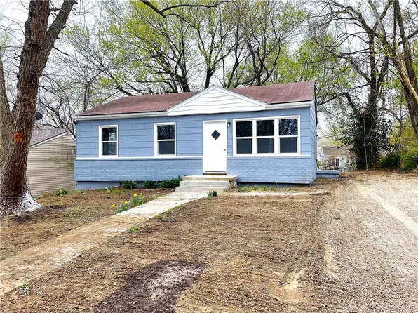 514 N Westwood Dr, Independence, MO 64050