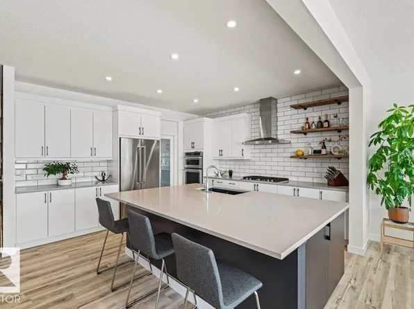 21003 131st Ave NW, Edmonton, AB T5S 0P4