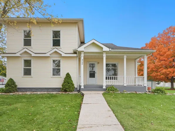 308 S Main St, Avilla, IN 46710