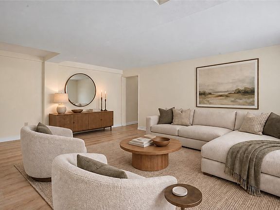 5th image of 4601 5th Ave APT 521