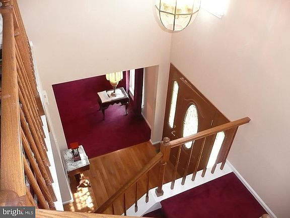 5th image of 1504 Laurel Cir