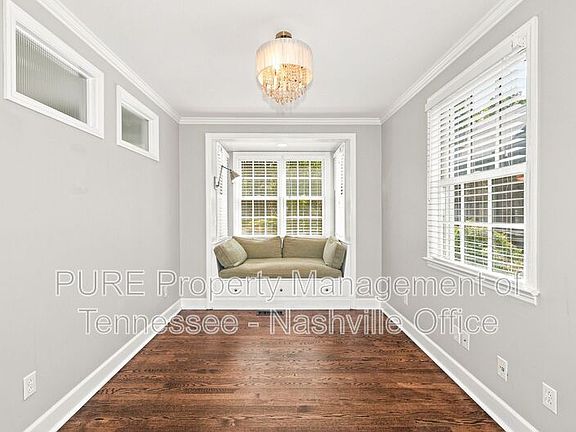5th image of 947 Evans Rd