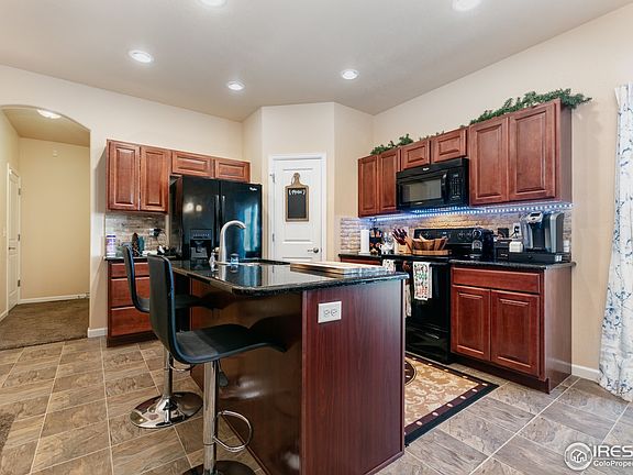 5th image of 2413 Carriage Dr