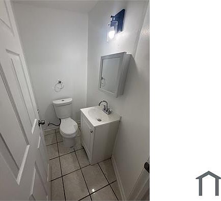3rd image of 5154 S Indiana Ave #3