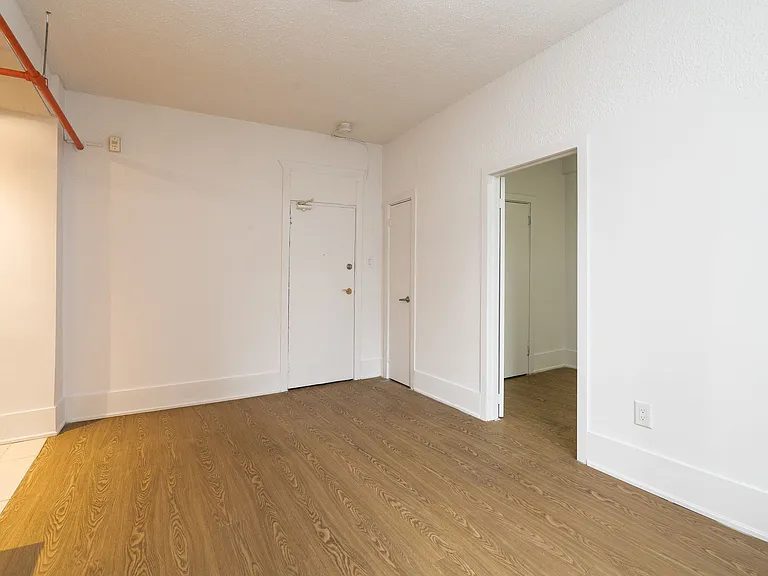 160 Huron St #50008A-205 — Photo 5