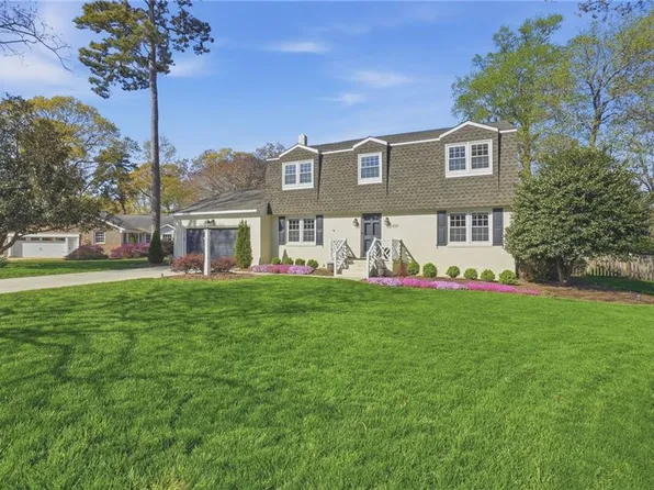 1353 Stephens Rd, Virginia Beach, VA 23454