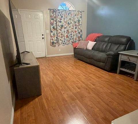 3rd image of 2099 E Middleton Dr APT 13