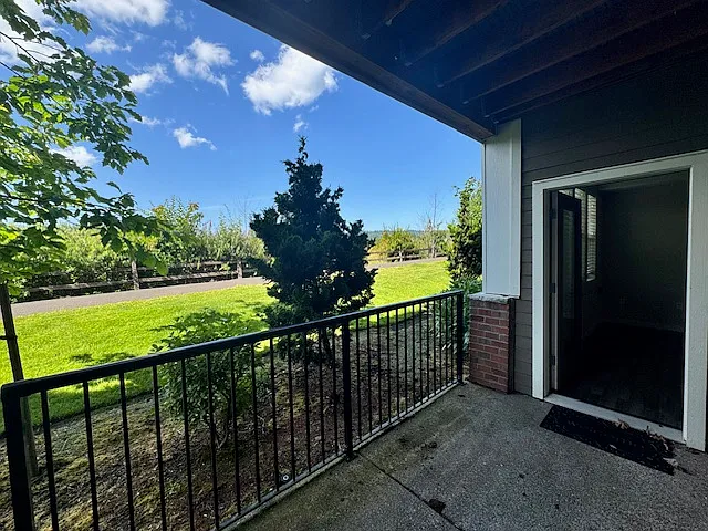 1 bed, 670 sqft, $1,549 — Photo 4