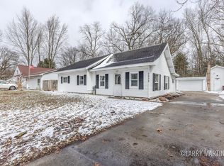 2052 Woodward St, Muskegon, MI 49442