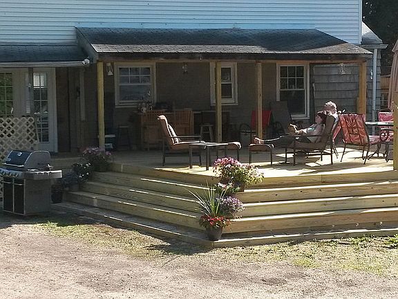 3rd image of 219 W Main St