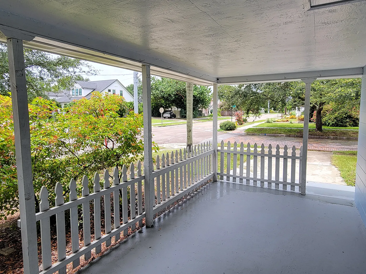 1 bed, 700 sqft, $1,750 — Photo 2