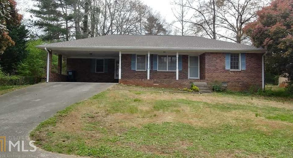 1st image of 3141 Oak Dr
