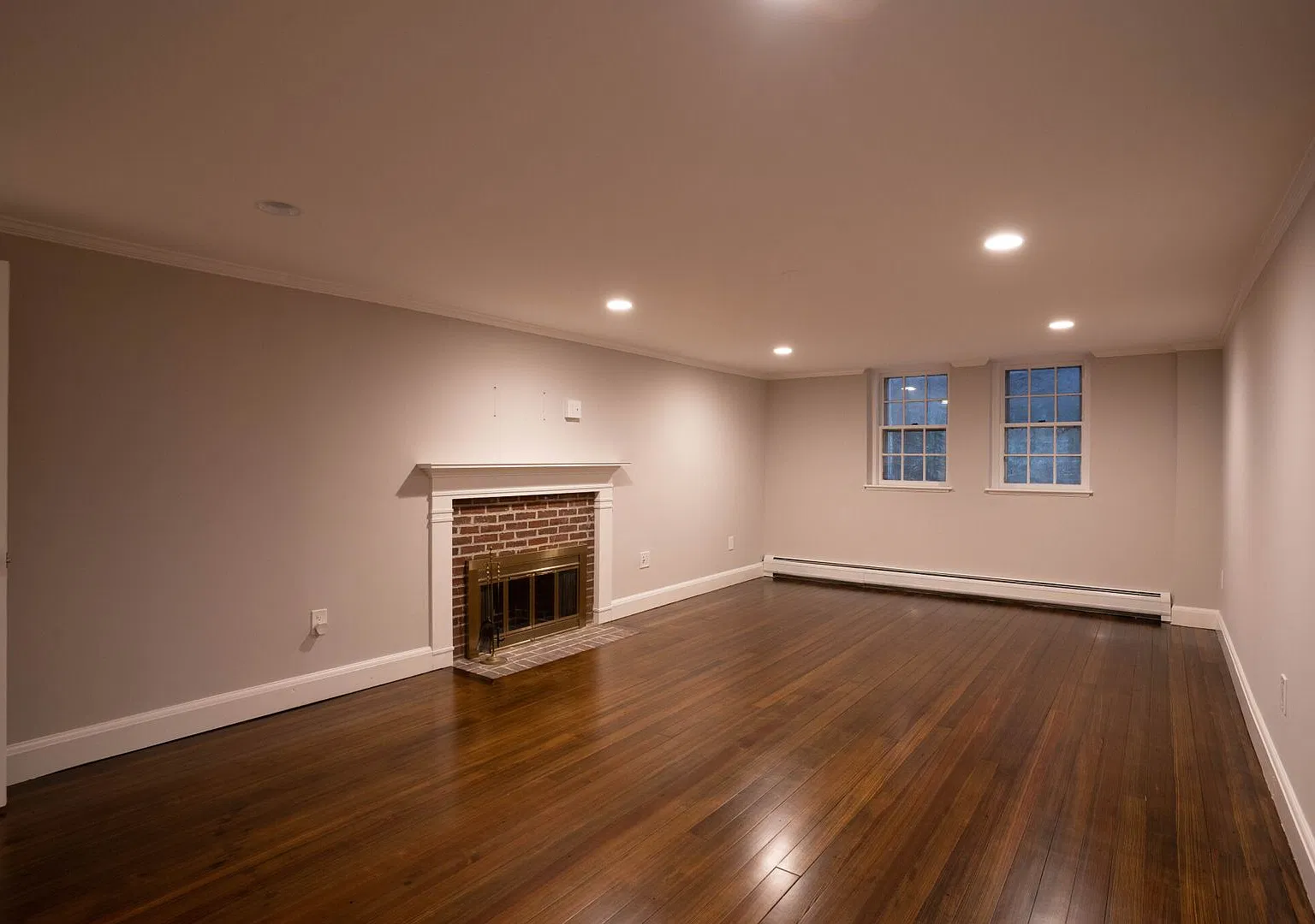 Charming Newton Home — Photo 3