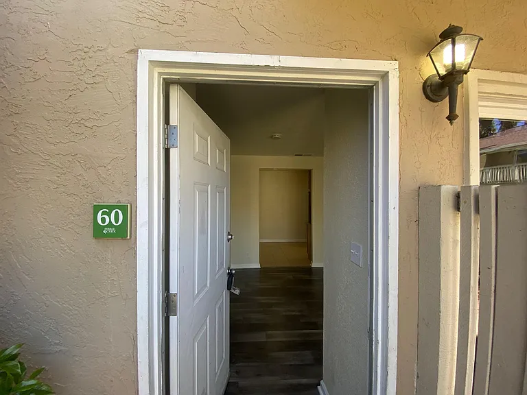 4750 Appian Way #60 — Photo 2
