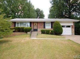 1432 Kilgore Dr, Saint Louis, MO 63137