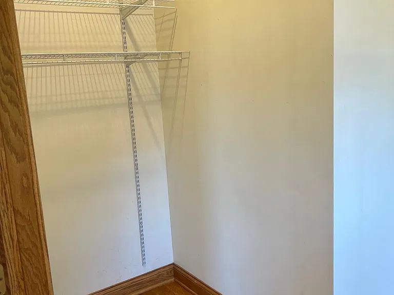 1241 W Addison St #2 — Photo 9