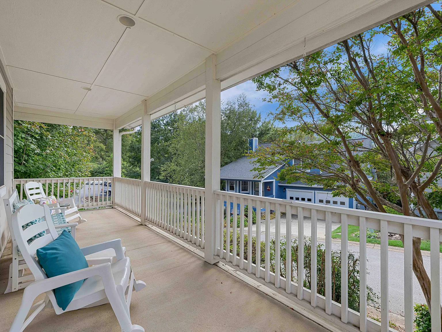 3 bed, 1766 sqft, $3,150 — Photo 3