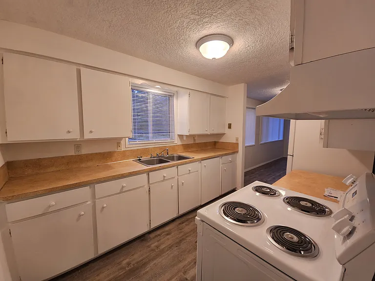 2242 42nd Ave #1 — Photo 5