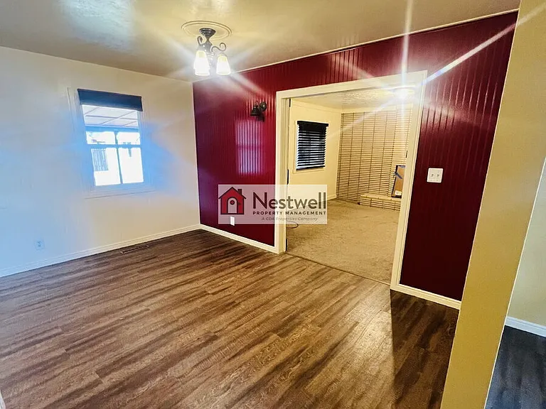 254 E Main St — Photo 5