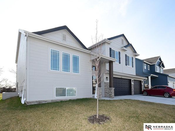 8111 S 198th St, Gretna, NE 68028