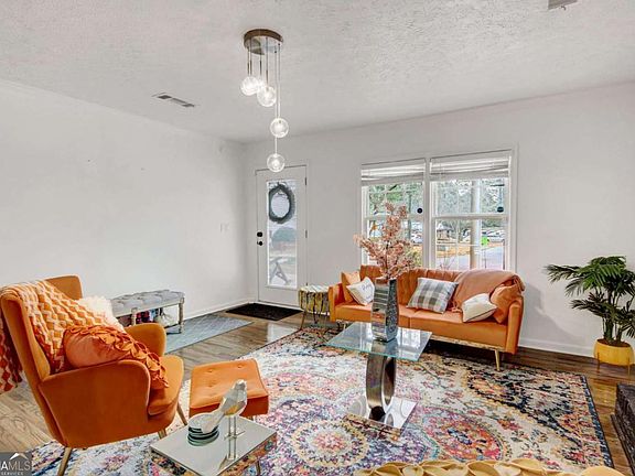 5th image of 3685 Tackett Rd