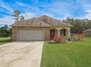 21423 Beau Chateau Blvd, Ponchatoula, LA 70454
