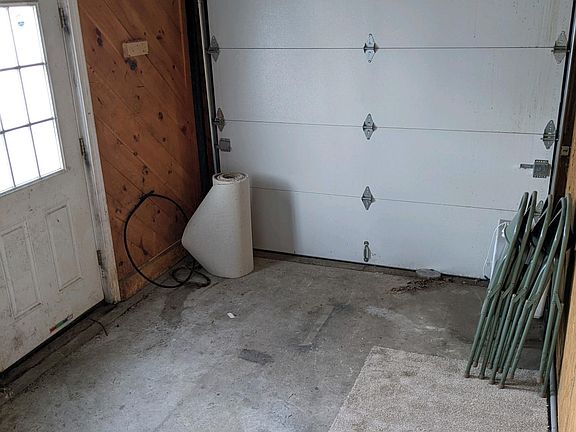 4th image of 37 Union Sq APT C