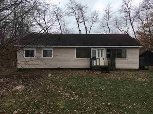 20138 Wedgewood Dr, South Bend, IN 46637
