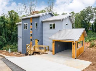 54 Richland St, Asheville, NC 28806