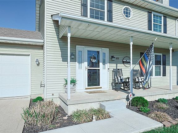 4th image of 615 Saint James Pl