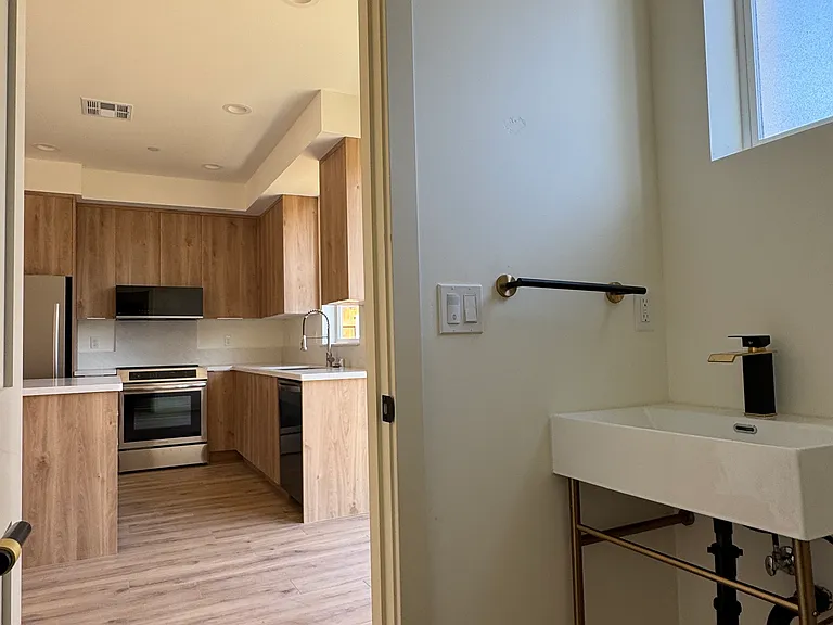 955 Olive Branch Pl — Photo 9
