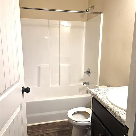 9025 Holder Rd — Photo 18